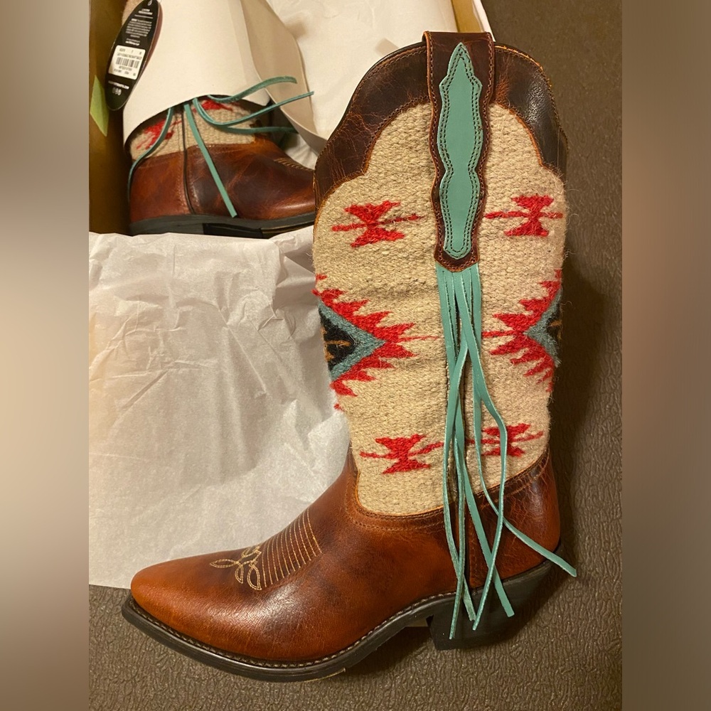 Laredo Boots ⭐️ - Picture 4 of 7
